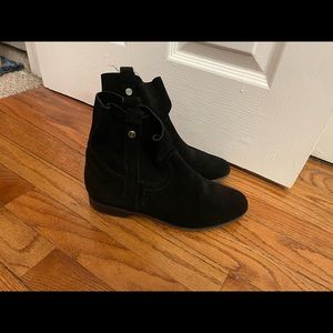 Size 8.5 Black Suede Ankle Boots by Frye & Co | Like New